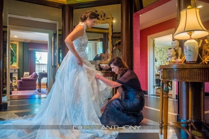 Candid bridal moments before the ceremony