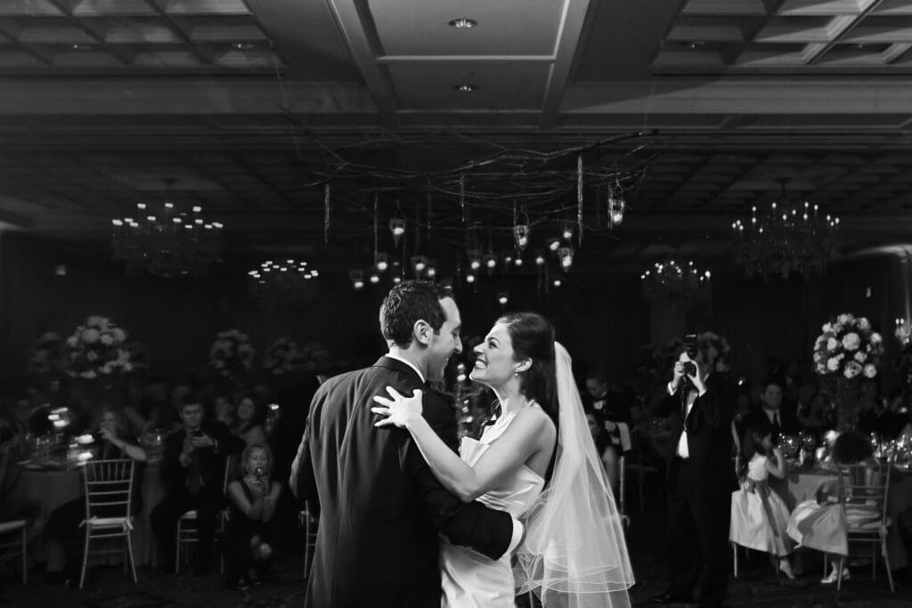 Michigan wedding photographer photographing a real wedding day