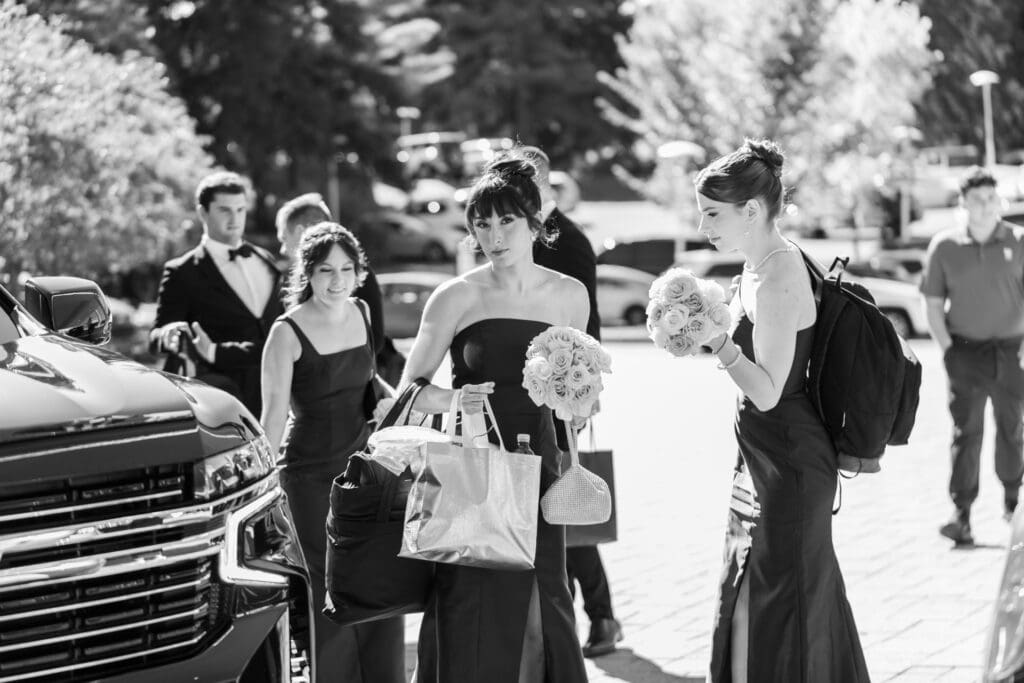 Natural and candid wedding photography in Michigan