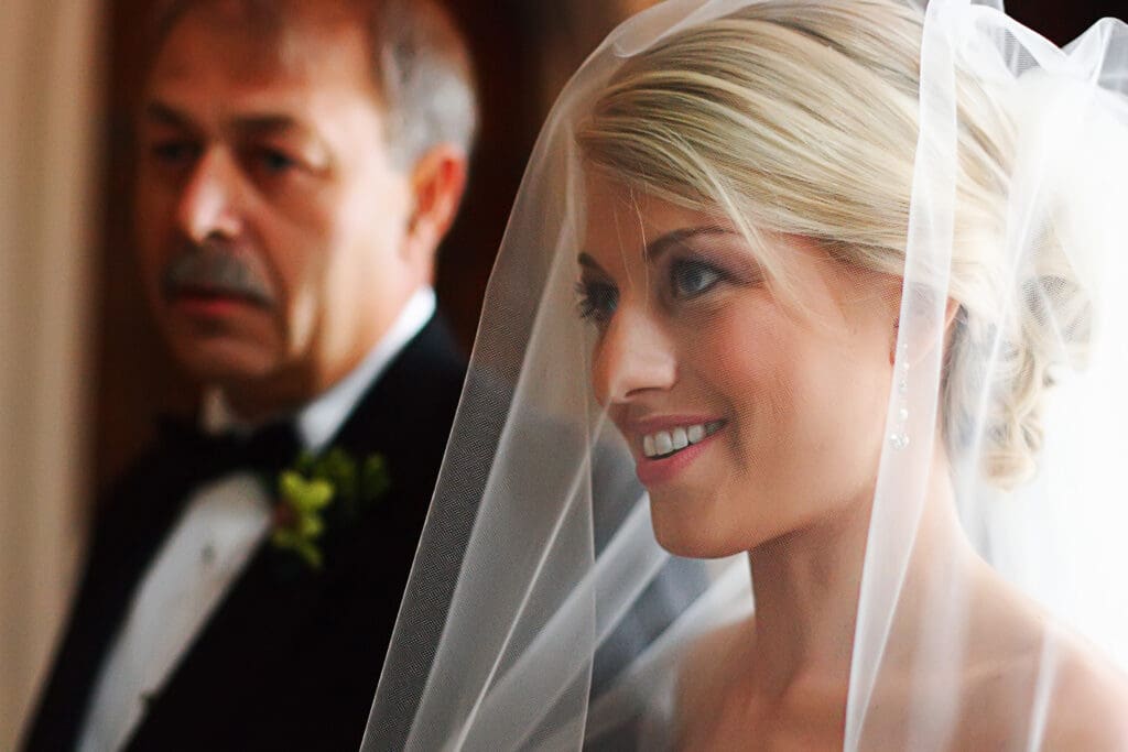 Michigan wedding photographer capturing unscripted moments