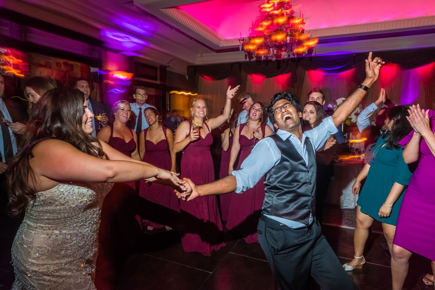 Real wedding moment documented in Michigan