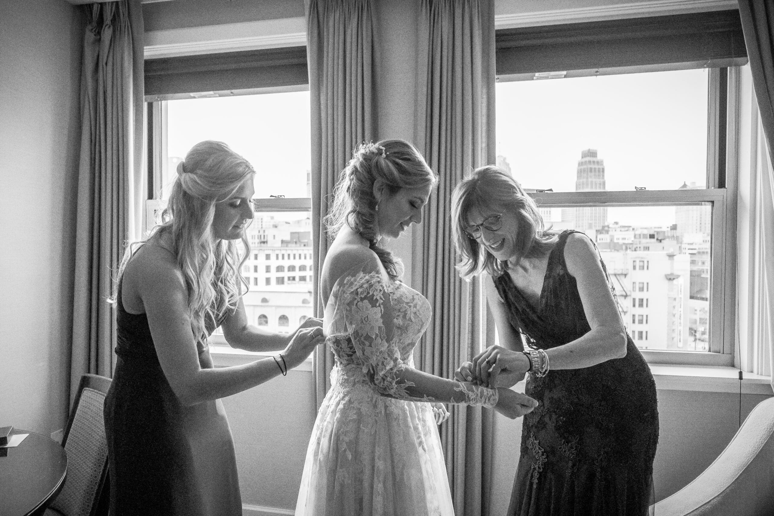 Natural candid wedding photography during vows